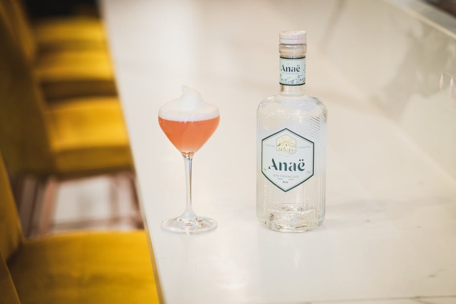 Drink: Gin sour com mel e alecrim