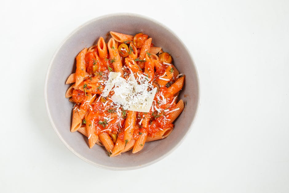 Receita: Penne ao molho rosé com cubos de frango