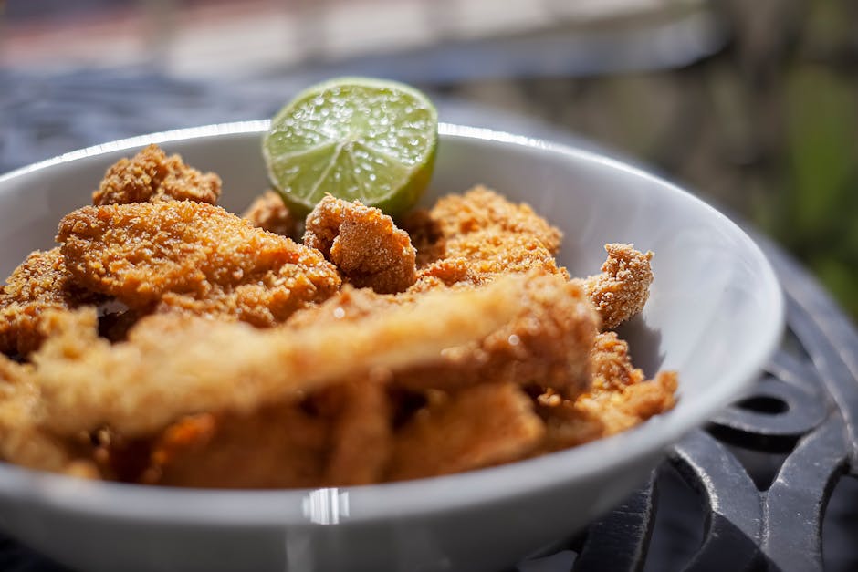 Receita: Isca de peixe crocante com molho tártaro