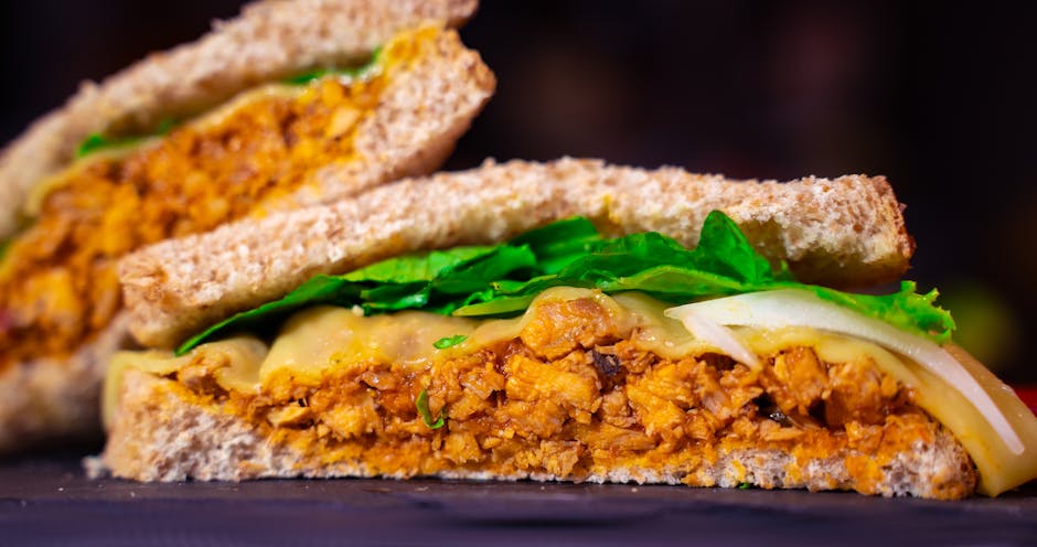 Receita: Sanduíche quente de frango com queijo