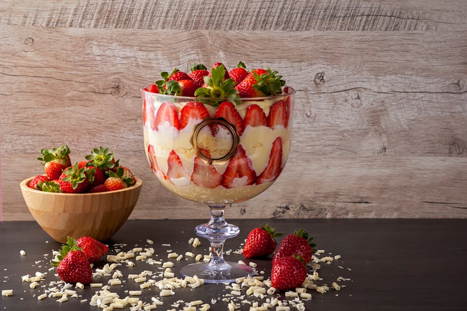 Receita: Taça cremosa de morango com suspiro